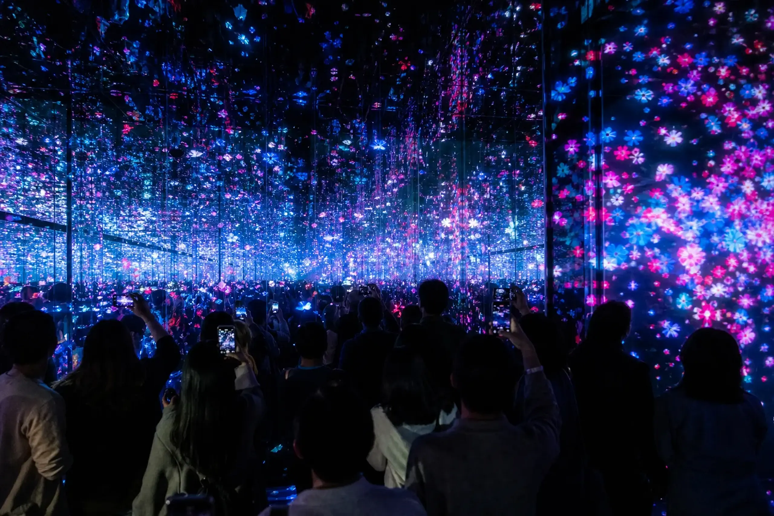 A Modern Demand Reality Check: teamLab And The New “Must-Do” Crowds
