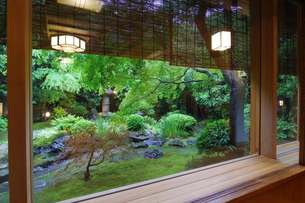 Come As If Returning: A Night at Hiiragiya Ryokan, Kyoto