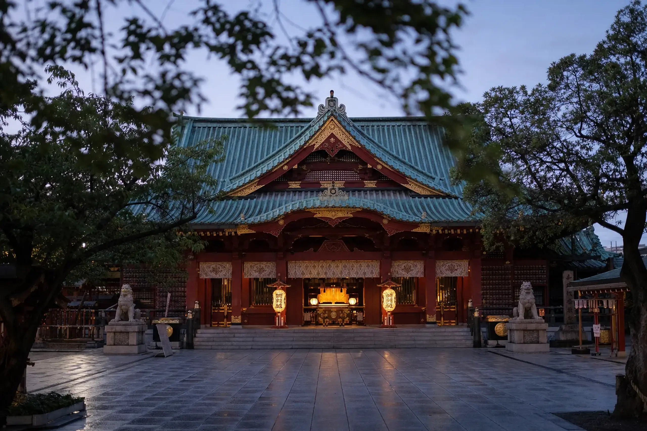 Kanda Myōjin enshrines Daikokuten, Ebisu, and Taira no Masak