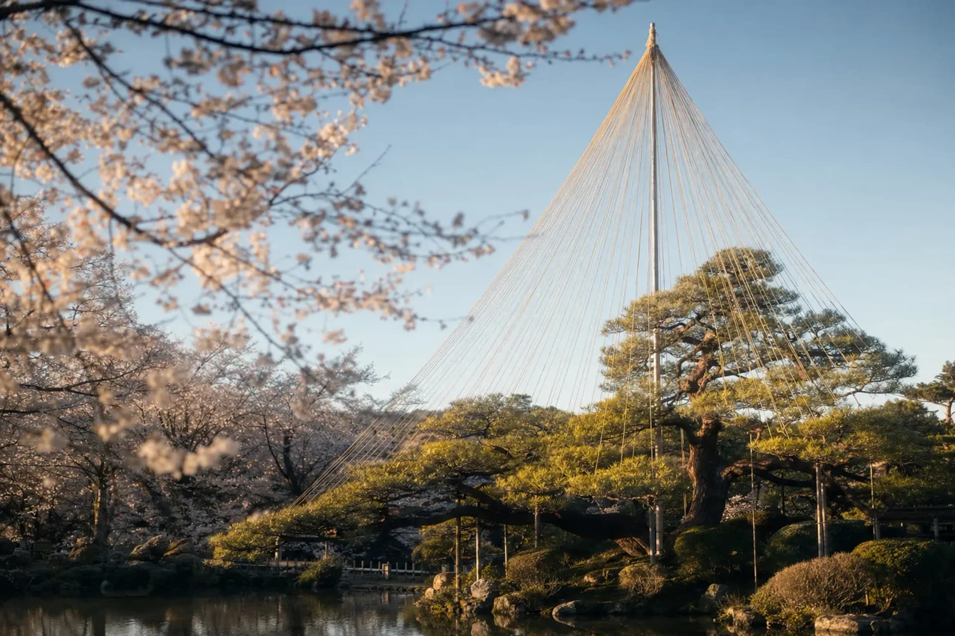 Kenrokuen in Winter: Yukitsuri and Snow in Kanazawa