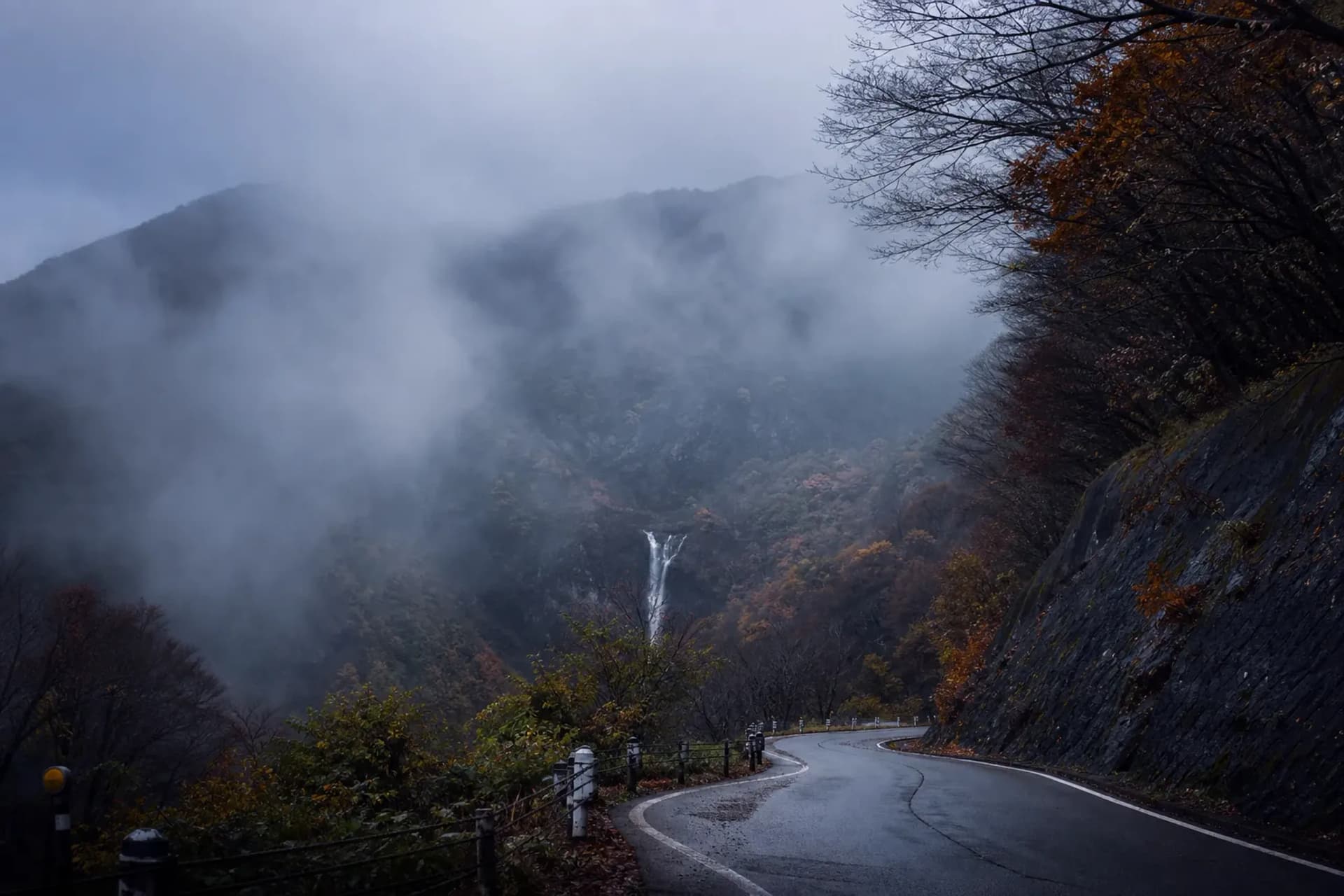 Kirifuri Kogen In Nikko: A Quiet Highland Drive For Waterfalls, Ridge Views, And Wabi-Sabi Stillness
