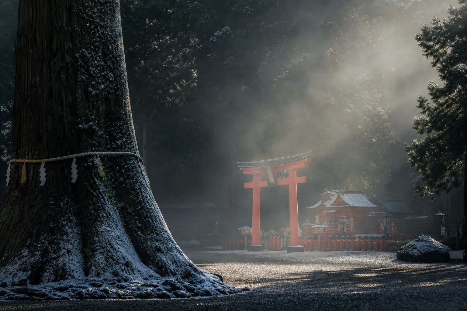 Kumano Hayatama Taisha & the Kumano Sanzan (熊野速玉大社・熊野三山)