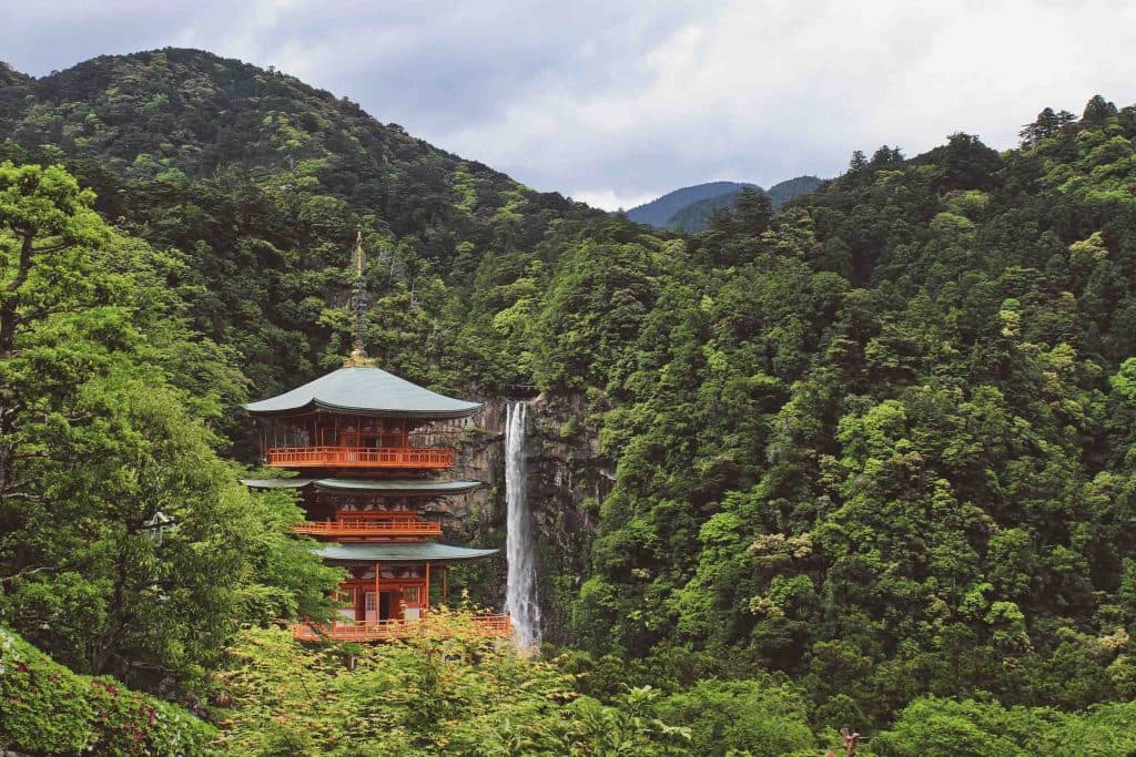 Nachi Falls (Nachi-no-Otaki)