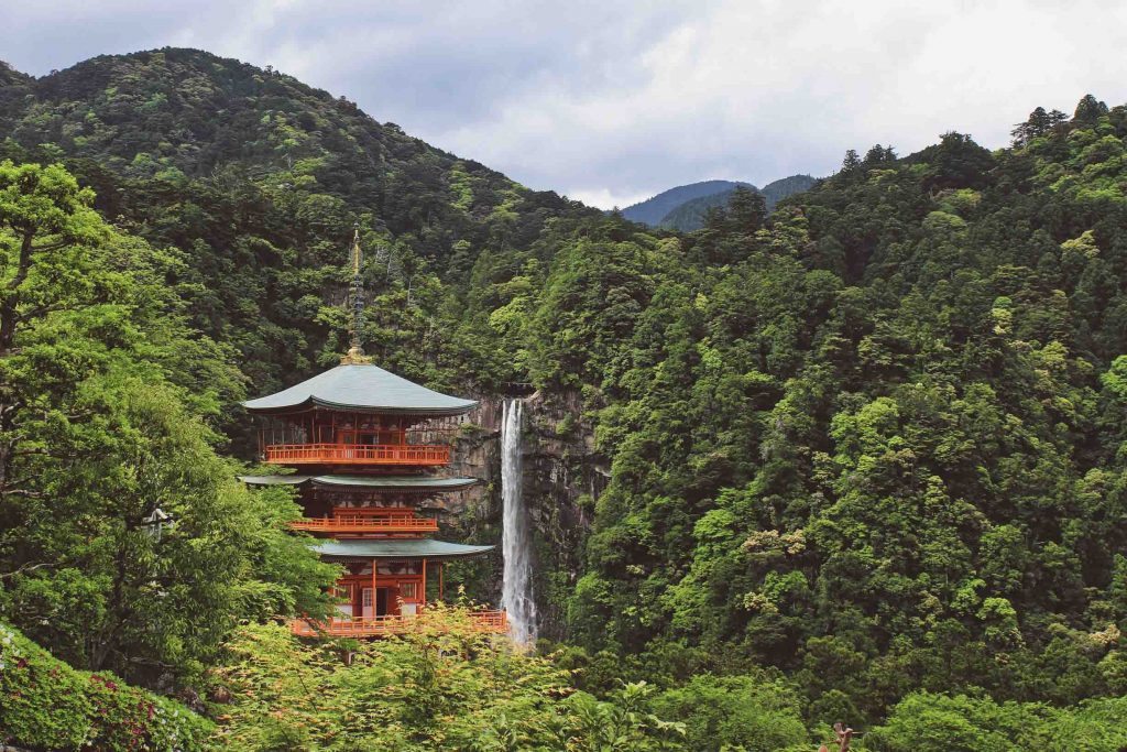 Nachi Falls (Nachi-no-Otaki)