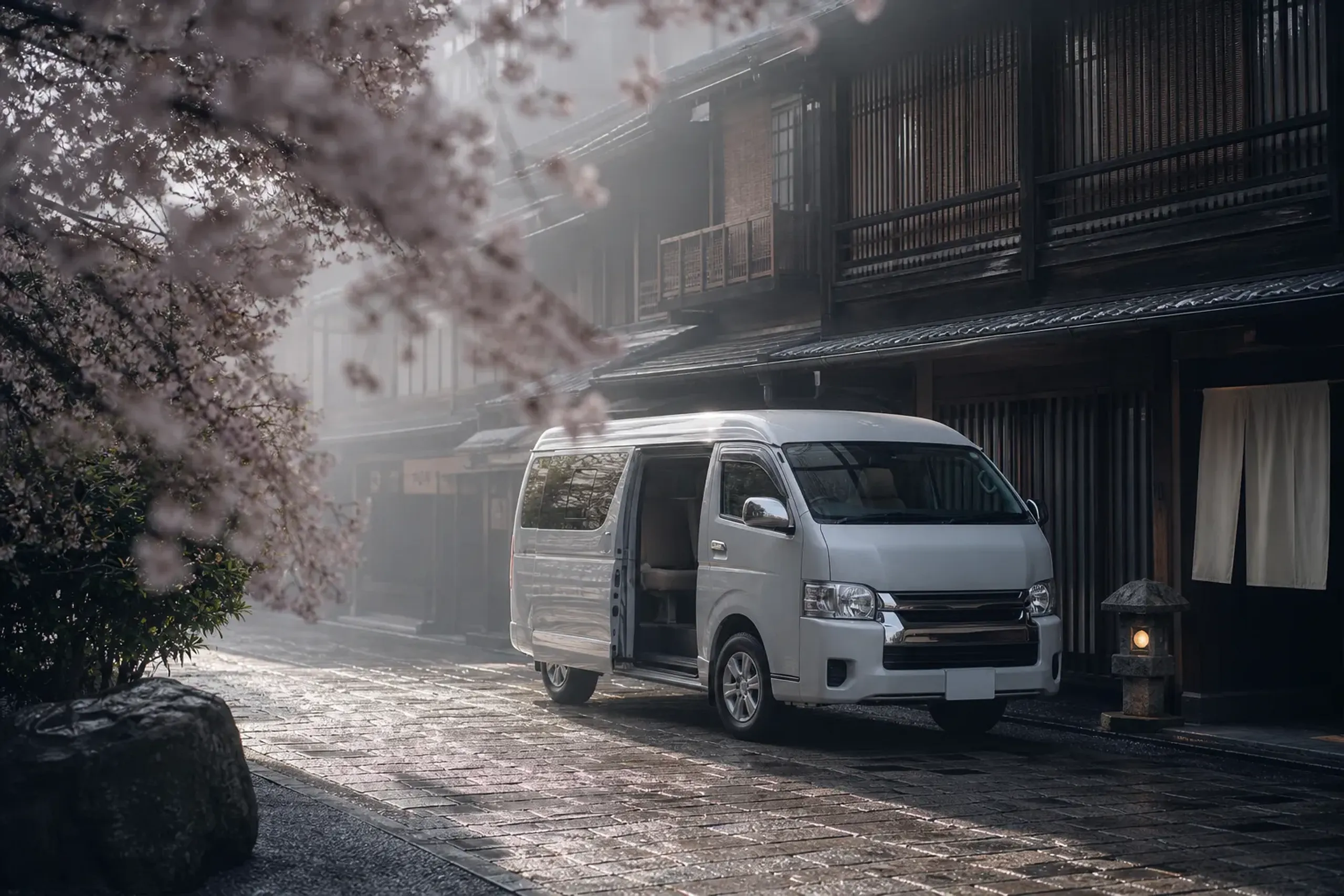 Quiet HiAce Group Transfers in Japan with JRS